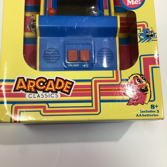 Ms. PAC- MAN Retro Mini Arcade Classics Hand Held Game- New Basic Fun Vintage - Picture 7 of 9